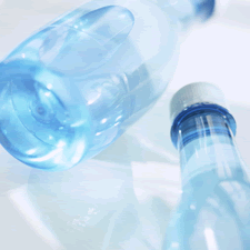 水